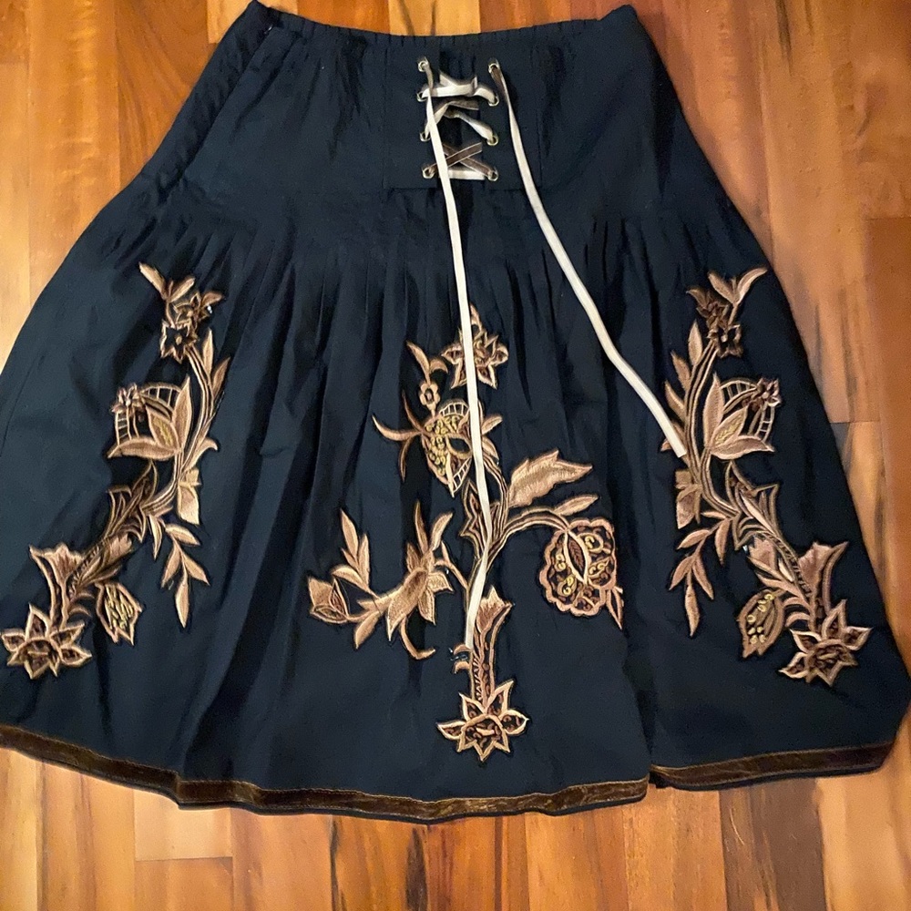 Skirt
